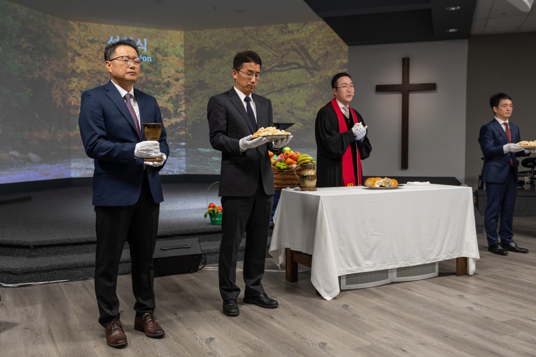 2025-11-16_TVPC_추수감사절-예배-18-2